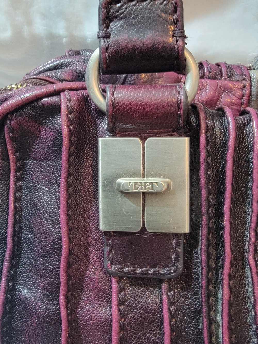 Plum Quilted Leather Shoulder Bag with Center Zip - Picture 2 of 12